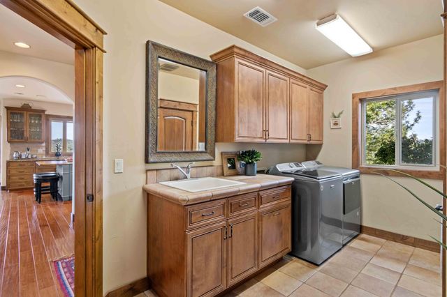 5390 Lost Creek Rd, Shingle Springs, CA 95682