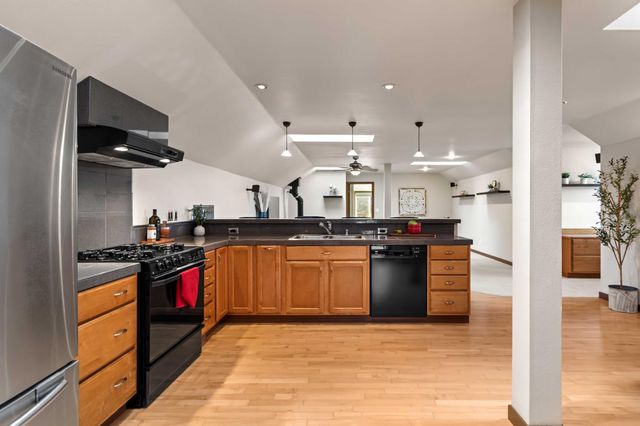 5390 Lost Creek Rd, Shingle Springs, CA 95682