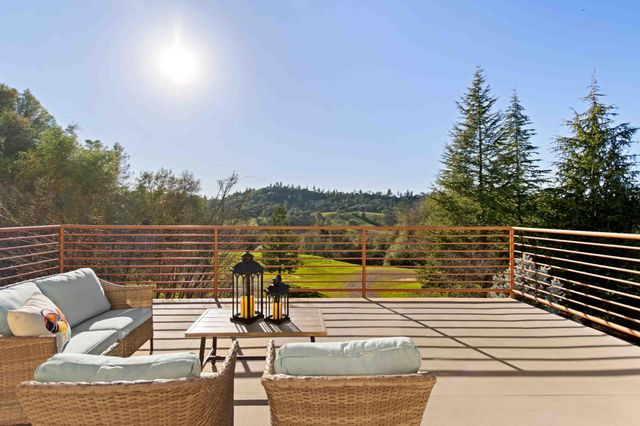 5390 Lost Creek Rd, Shingle Springs, CA 95682