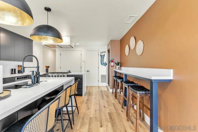 806 N Cleveland St Unit 2 Unit 2 - The Star, Oceanside, CA 92054