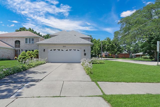 8444 Morton Avenue, Morton Grove, IL 60053