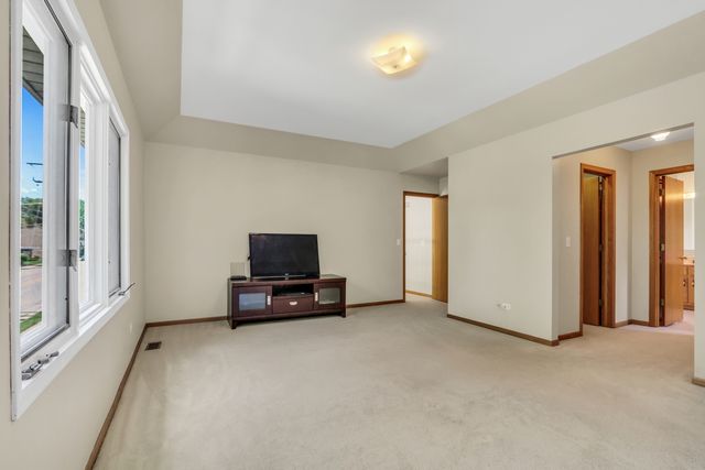 8444 Morton Avenue, Morton Grove, IL 60053