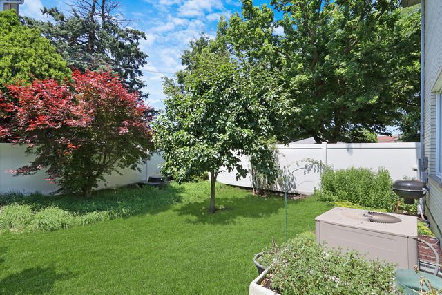 8444 Morton Avenue, Morton Grove, IL 60053