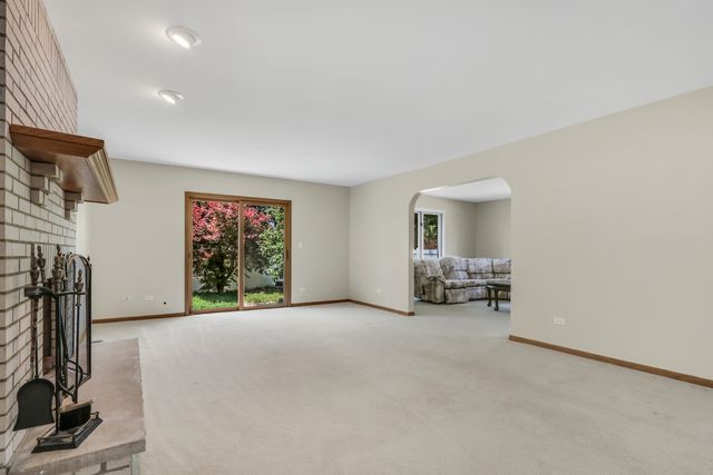 8444 Morton Avenue, Morton Grove, IL 60053