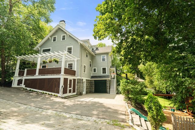 111 Clinton Road, Brookline, MA 02445