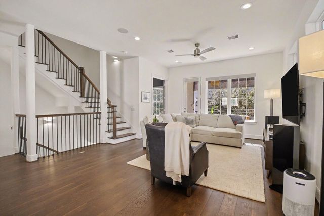 3507 Ridgeway Valley Lane, Houston, TX 77055