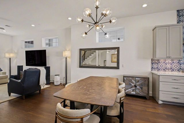 3507 Ridgeway Valley Lane, Houston, TX 77055