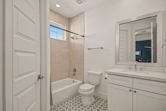 3507 Ridgeway Valley Lane, Houston, TX 77055