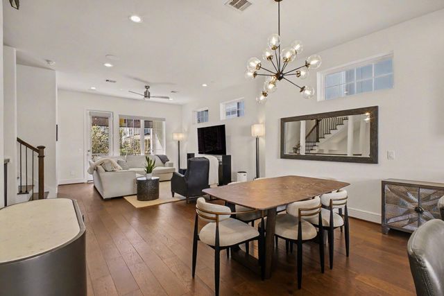 3507 Ridgeway Valley Lane, Houston, TX 77055