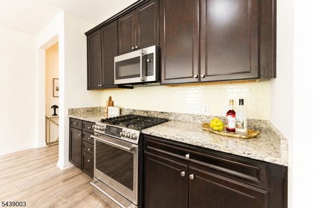 108 Aspen Dr, Cedar Grove Twp., NJ 07009