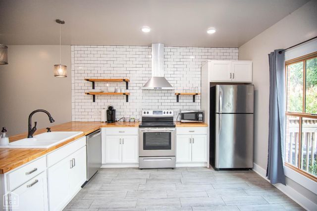 410 W Monroe, Jonesboro, AR 72401