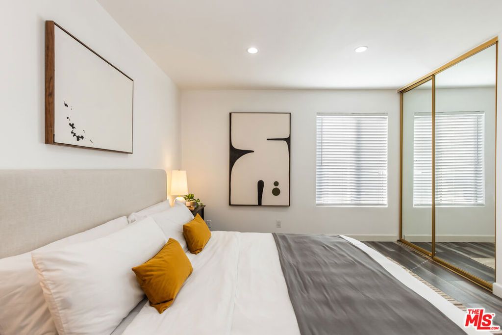 Image 25 of property listing at 11701 Texas Avenue 306, Los Angeles, CA 90025