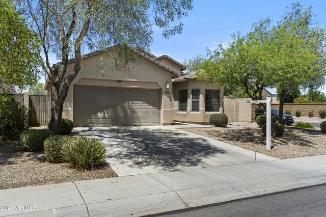 36872 W MONDRAGONE Lane, Maricopa, AZ 85138