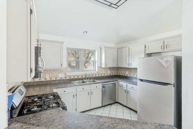 2218 Fuqua Road, Rowlett, TX 75088