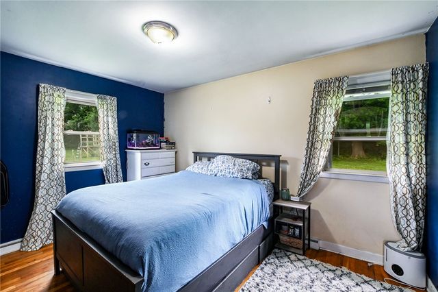 27 Alan Avenue, Portsmouth, RI 02871