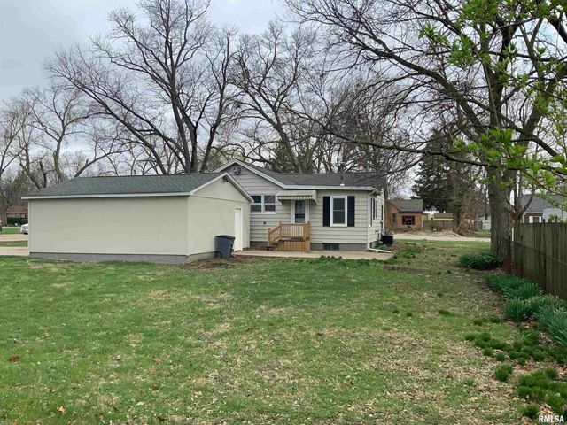 520 W BEECH Street, Chillicothe, IL 61523