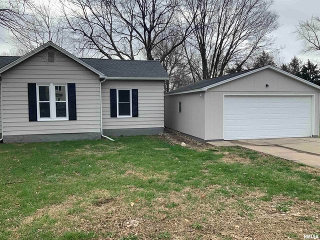 520 W BEECH Street, Chillicothe, IL 61523