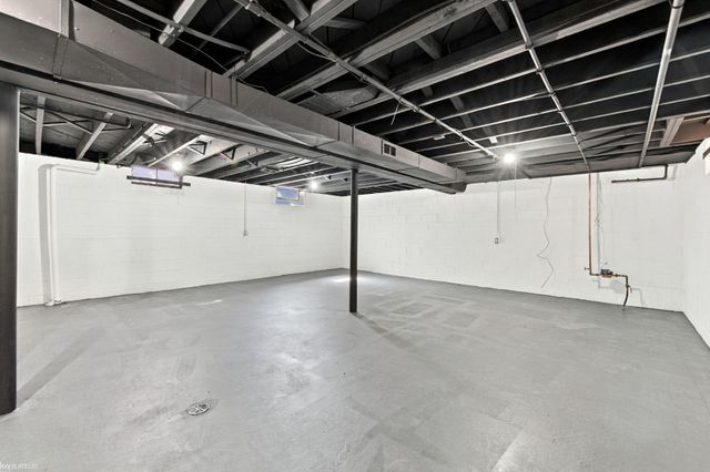 18104 Runyon Street, Detroit, MI 48234