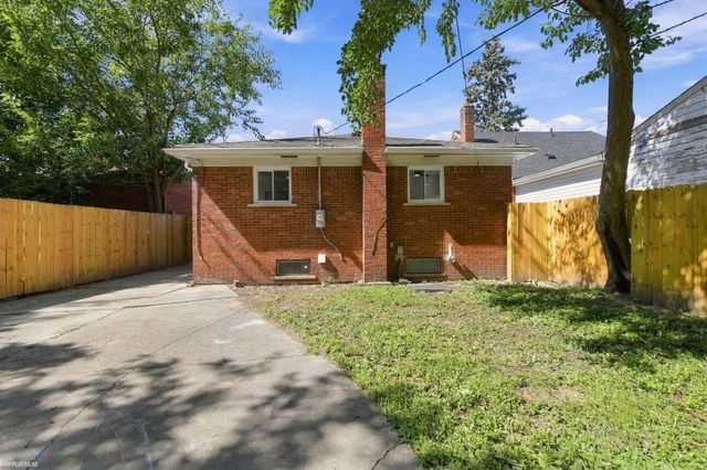 18104 Runyon Street, Detroit, MI 48234