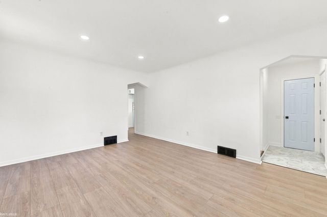 18104 Runyon Street, Detroit, MI 48234