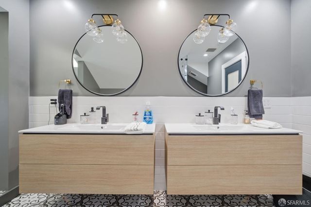 256 waterville Street, San Francisco, CA 94124