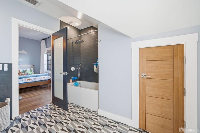 256 waterville Street, San Francisco, CA 94124