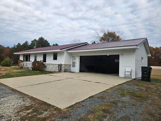 7420 N Oceana Drive, Hart, MI 49420