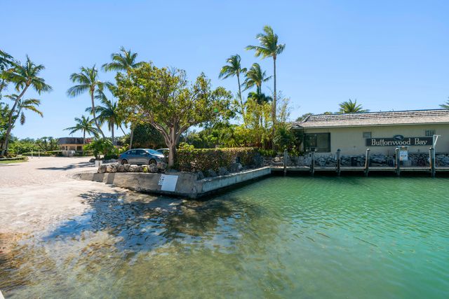 96000 Overseas Hwy Apt S3, Key Largo, FL 33037