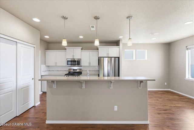 13071 N LOVELAND WAY, Hayden, ID 83835