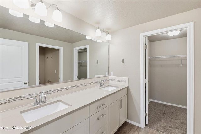 13071 N LOVELAND WAY, Hayden, ID 83835