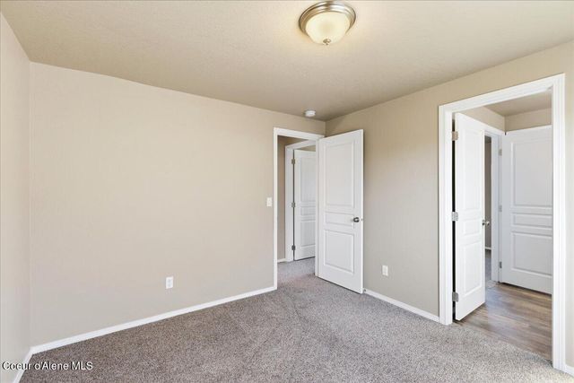 13071 N LOVELAND WAY, Hayden, ID 83835