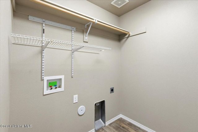 13071 N LOVELAND WAY, Hayden, ID 83835