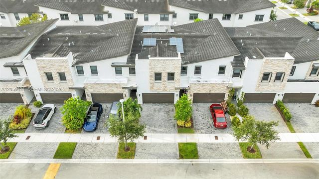10533 NW 78th Terrace, Doral, FL 33178