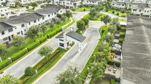 10533 NW 78th Terrace, Doral, FL 33178