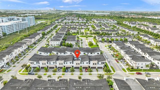 10533 NW 78th Terrace, Doral, FL 33178