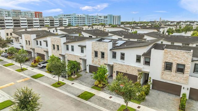 10533 NW 78th Terrace, Doral, FL 33178
