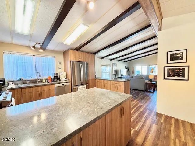 1220 Johnson Drive 108, Ventura, CA 93003