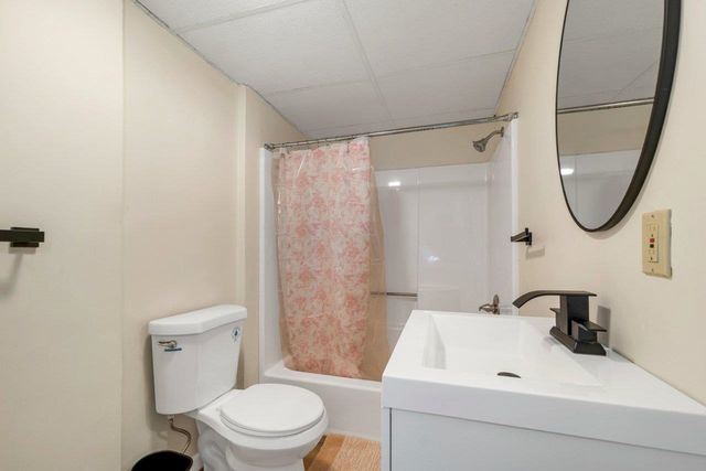 147 Weirs Blvd Unit 7, Laconia, NH 03246