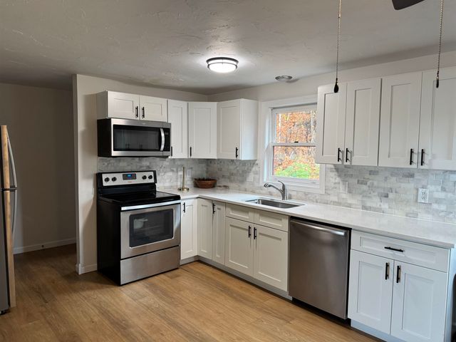 147 Weirs Blvd Unit 7, Laconia, NH 03246