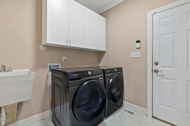 104 Links End Drive, Cary, NC 27513