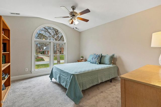 104 Links End Drive, Cary, NC 27513