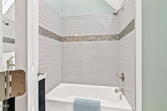 104 Links End Drive, Cary, NC 27513