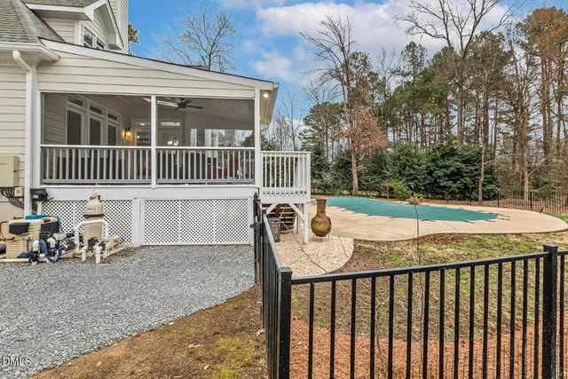 104 Links End Drive, Cary, NC 27513