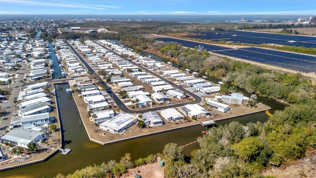 106 S SAINT THOMAS CIRCLE, Apollo Beach, FL 33572