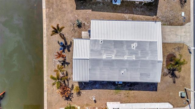 106 S SAINT THOMAS CIRCLE, Apollo Beach, FL 33572