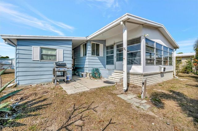 106 S SAINT THOMAS CIRCLE, Apollo Beach, FL 33572