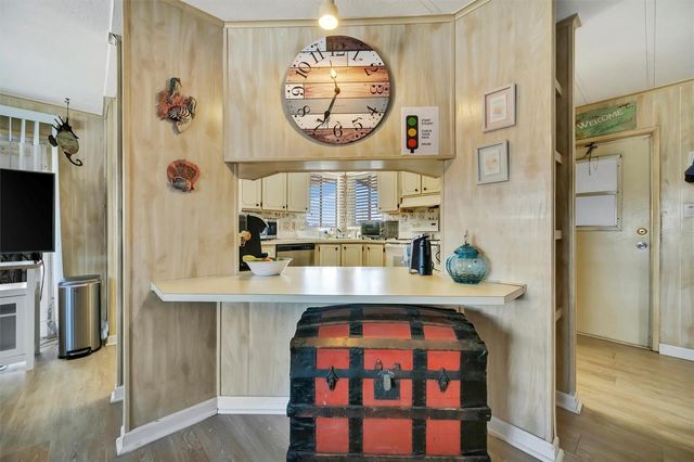 106 S SAINT THOMAS CIRCLE, Apollo Beach, FL 33572