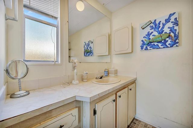 106 S SAINT THOMAS CIRCLE, Apollo Beach, FL 33572