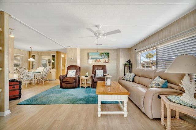 106 S SAINT THOMAS CIRCLE, Apollo Beach, FL 33572