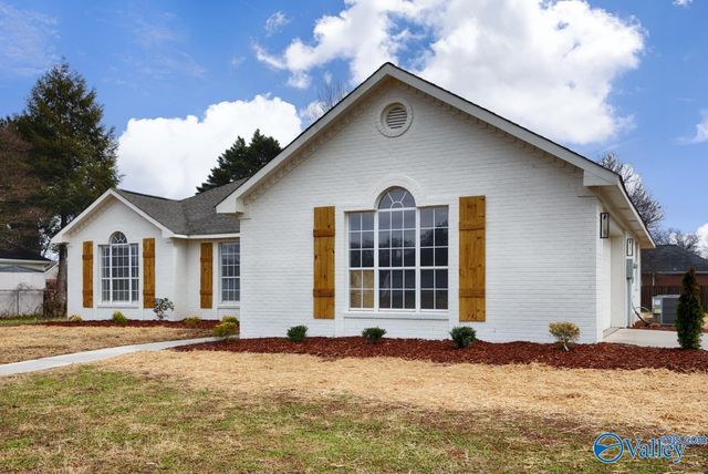 115 Wind Rush Road, Huntsville, AL 35811